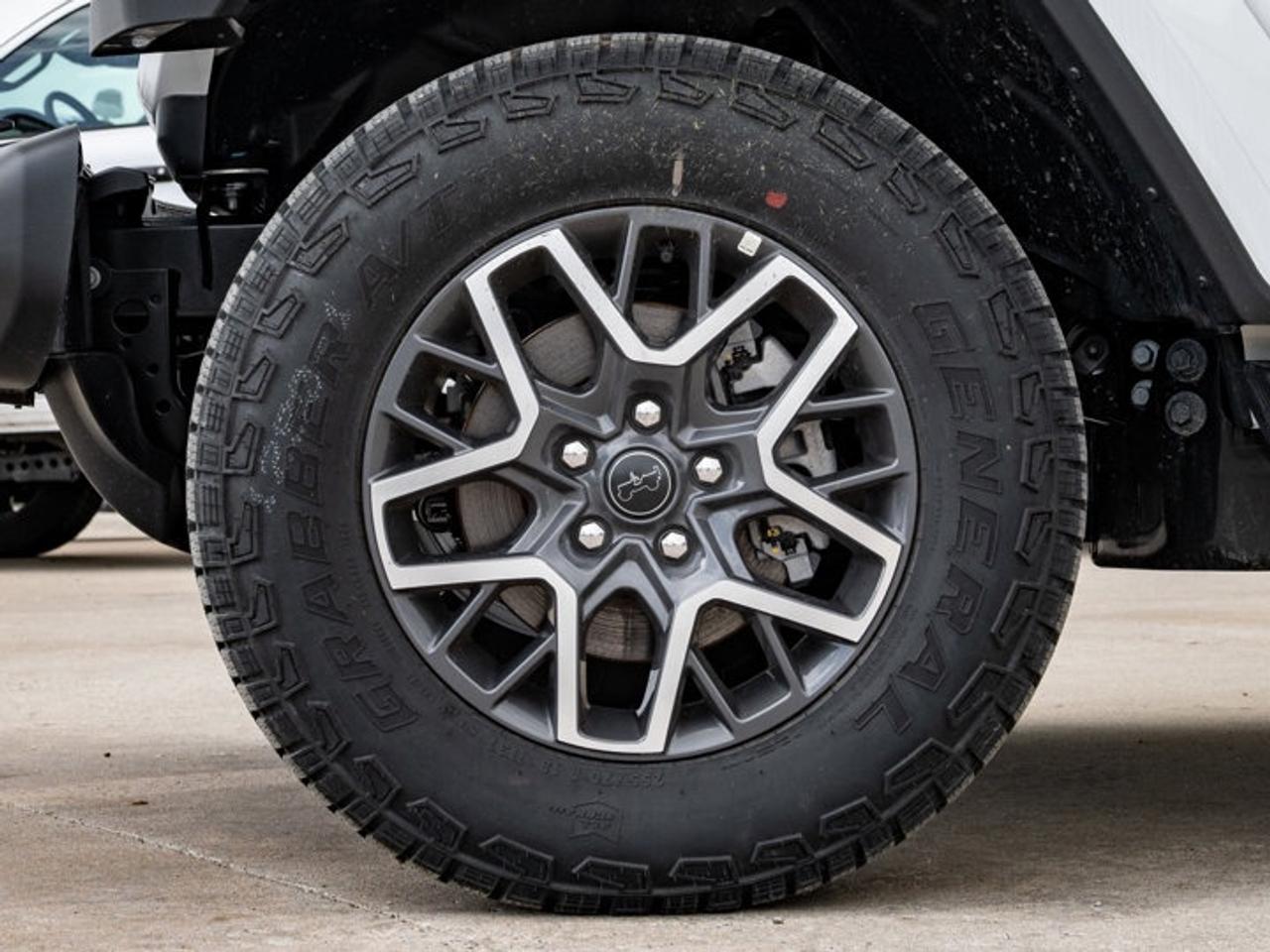 2026 Jeep Wrangler Sahara Photo