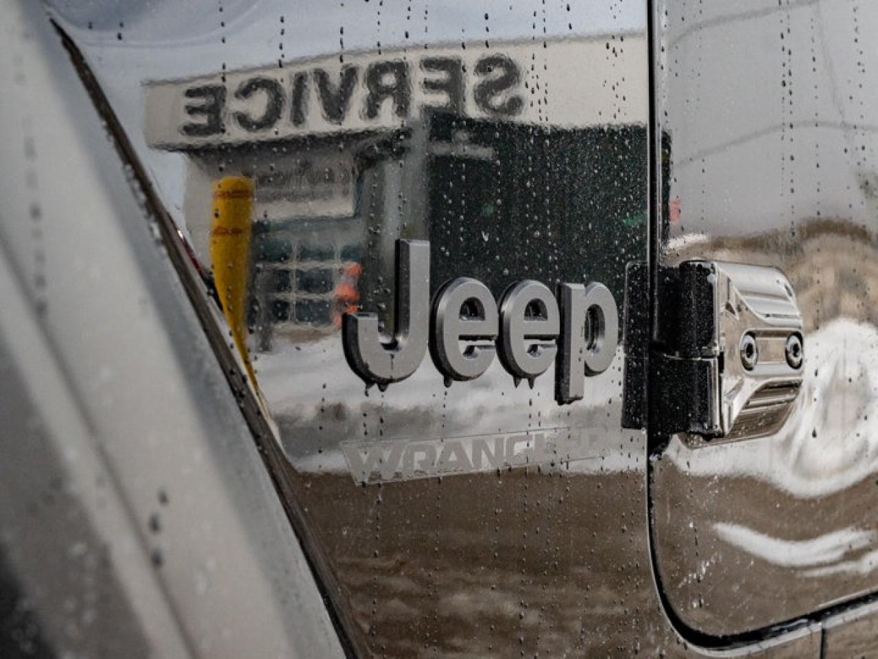 2026 Jeep Wrangler SPORT Photo