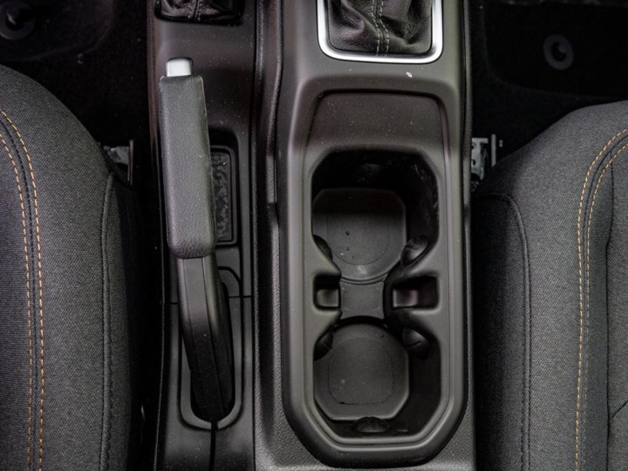 2026 Jeep Wrangler SPORT Photo