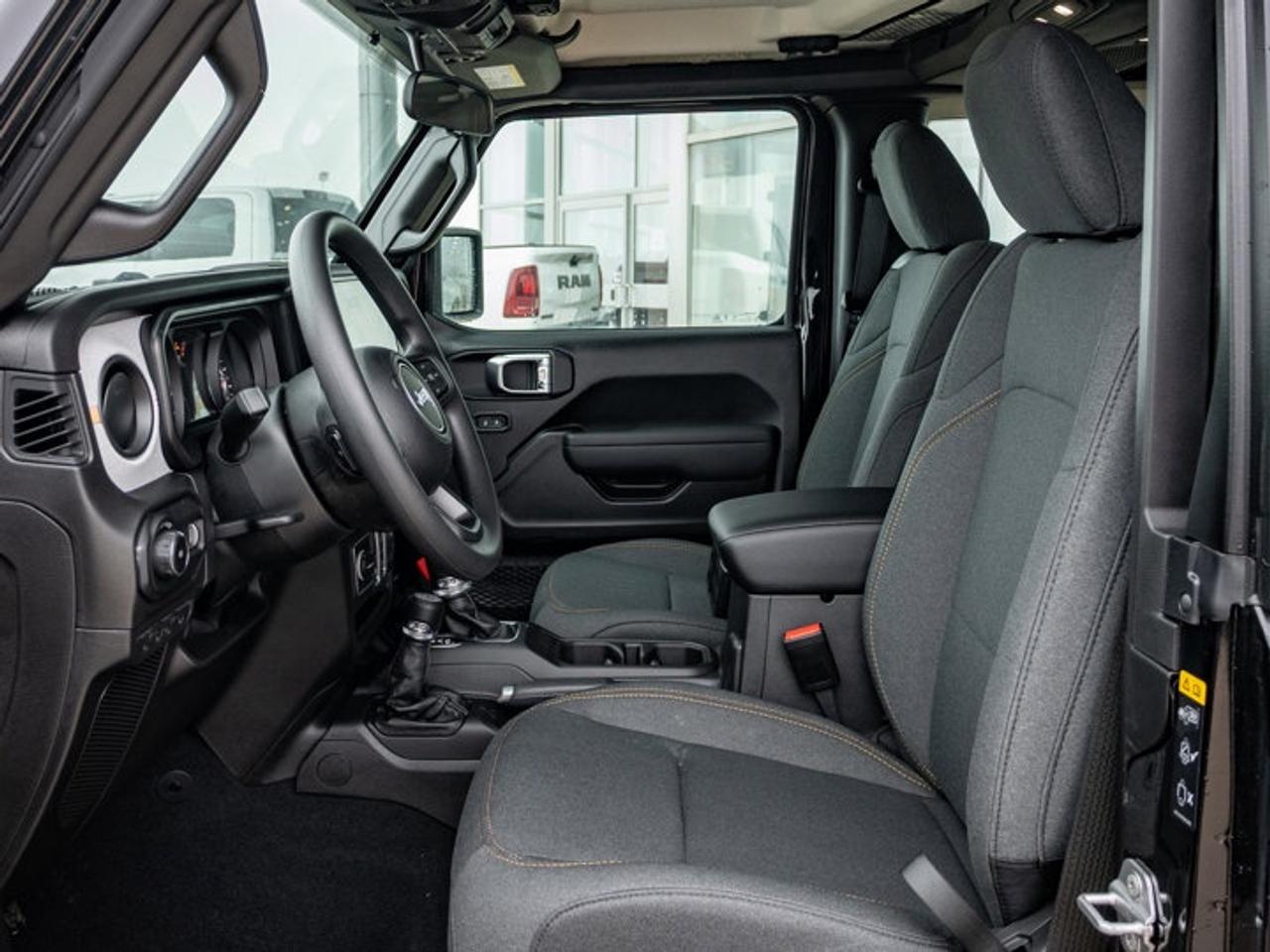2026 Jeep Wrangler SPORT Photo