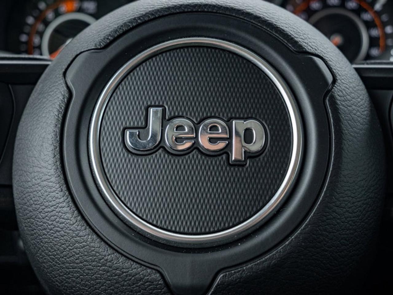 2026 Jeep Wrangler SPORT Photo