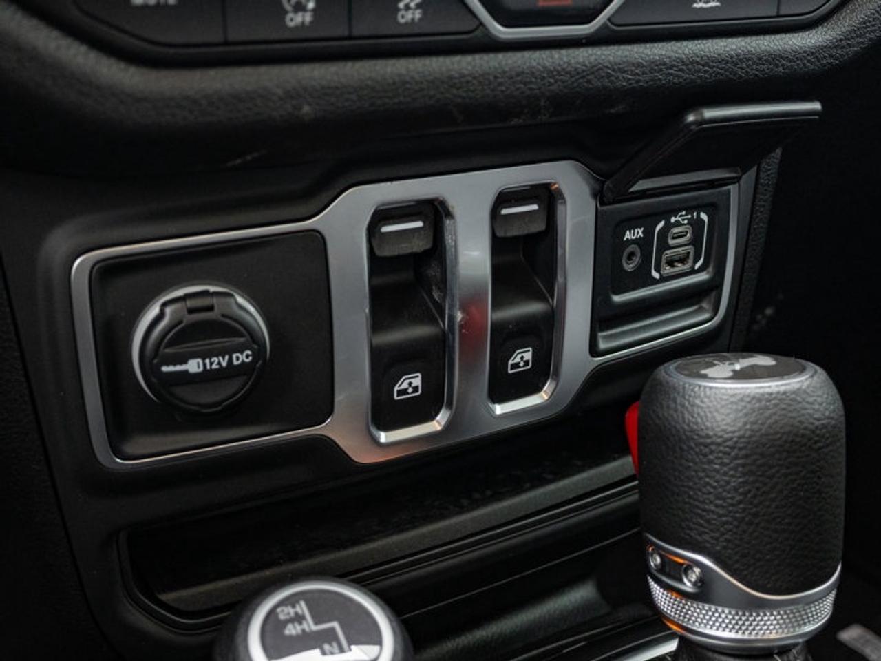 2026 Jeep Wrangler SPORT Photo