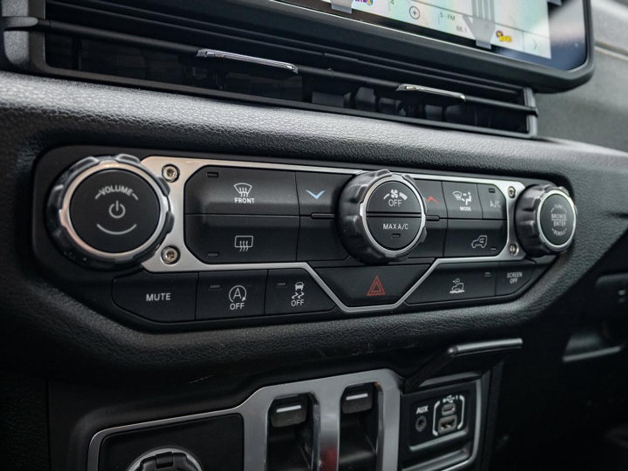 2026 Jeep Wrangler SPORT Photo