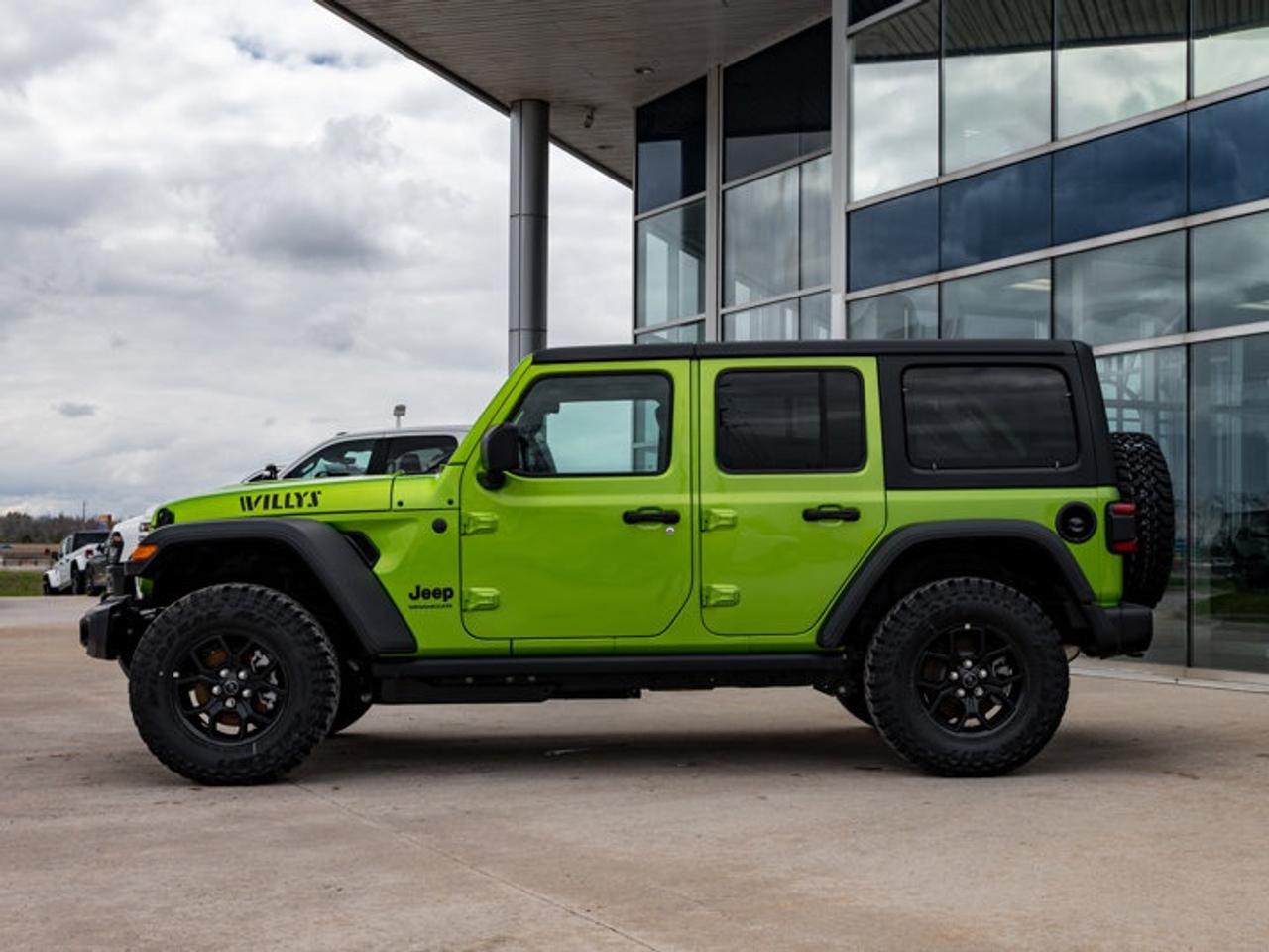 2026 Jeep Wrangler Willys Photo4