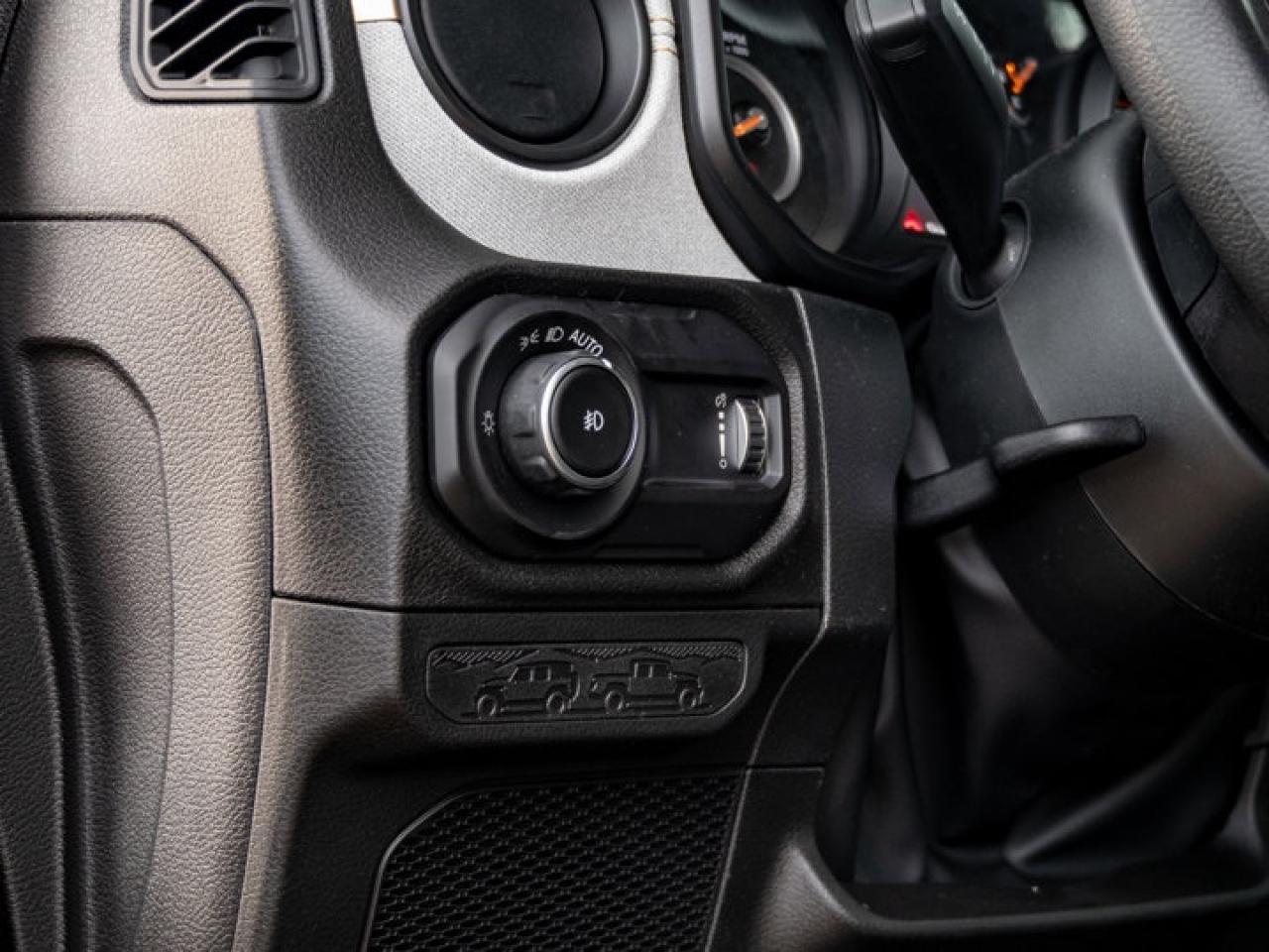 2026 Jeep Wrangler SPORT Photo