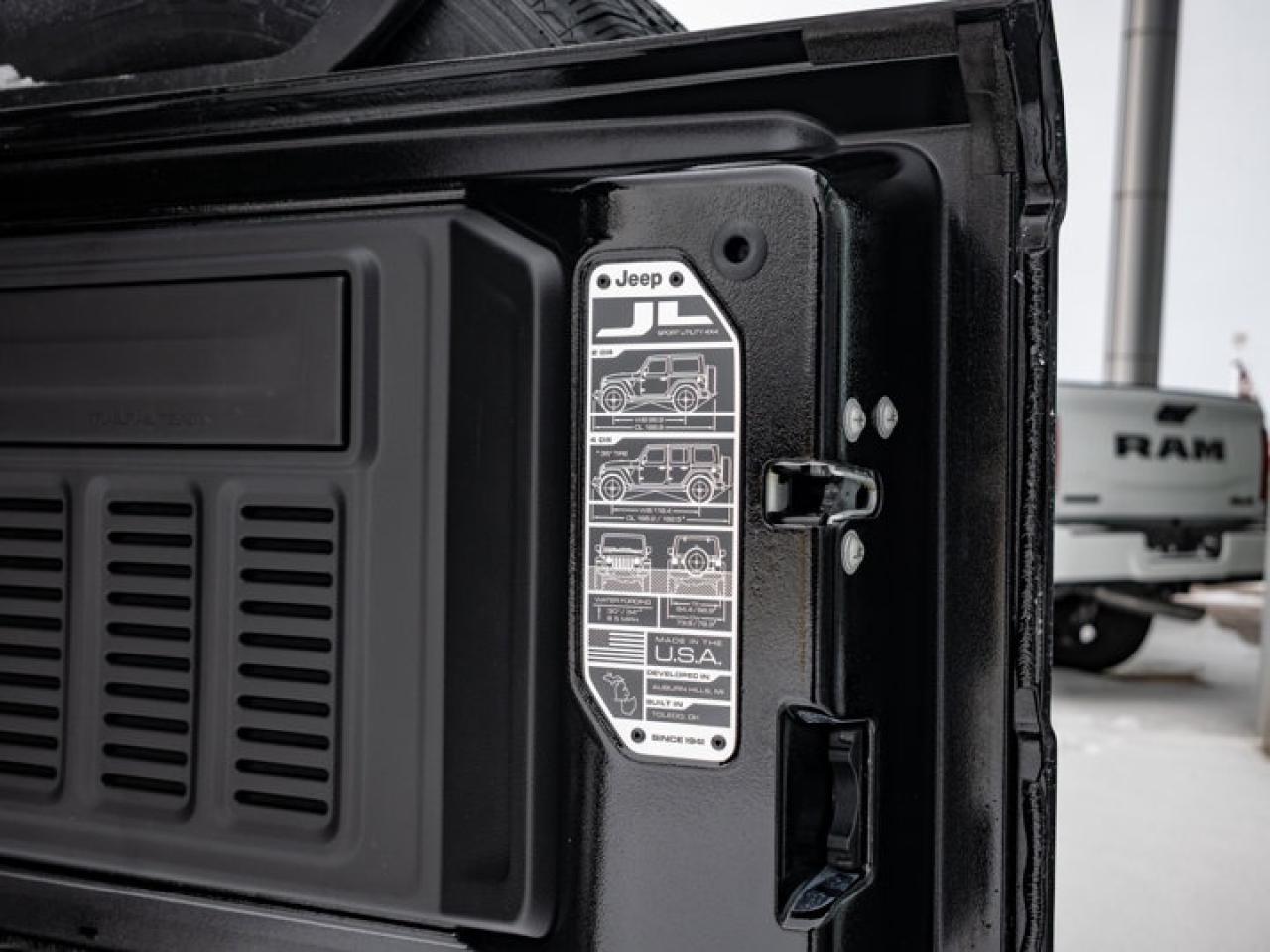 2026 Jeep Wrangler Sahara Photo