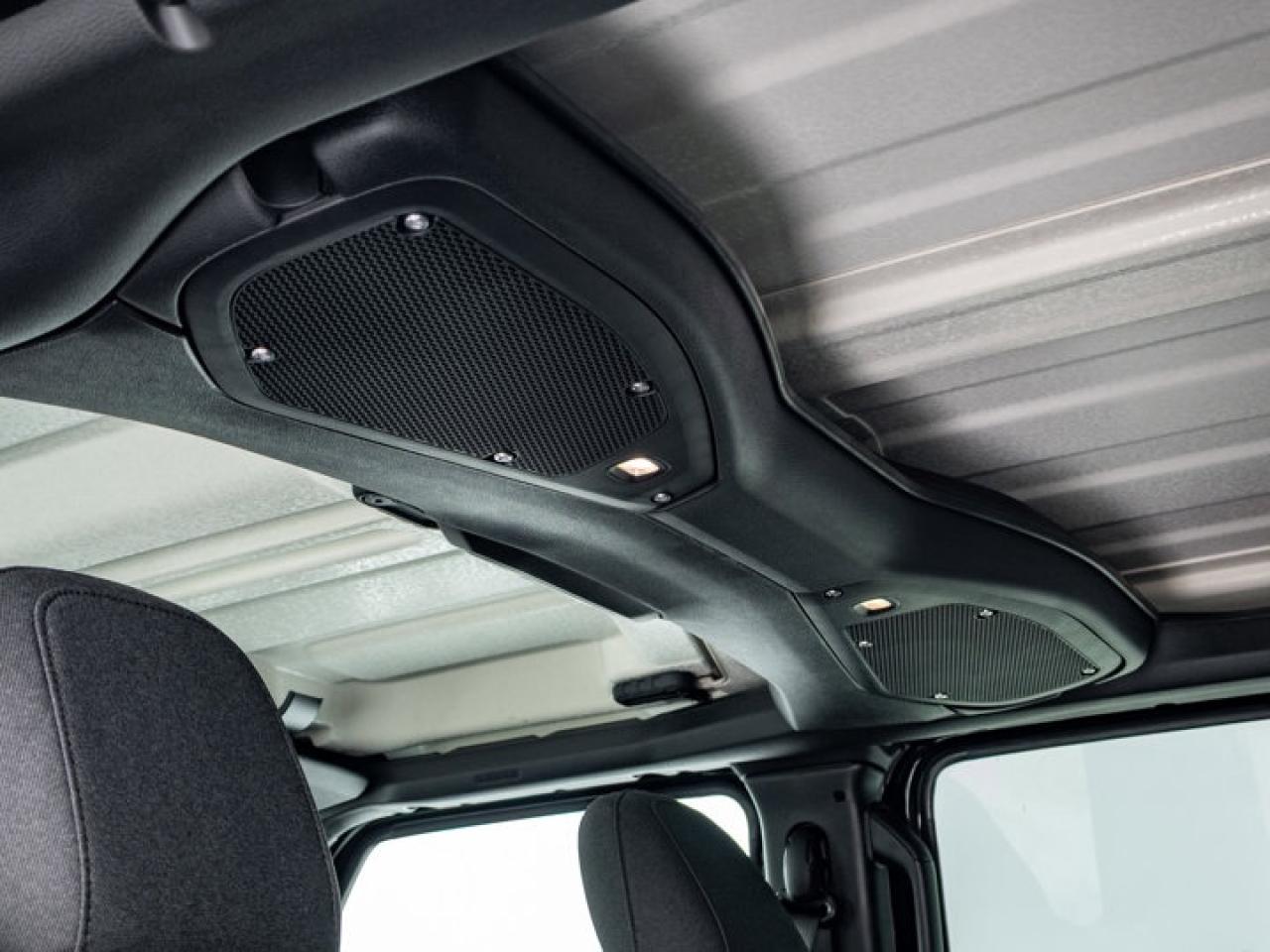 2026 Jeep Wrangler Sahara Photo