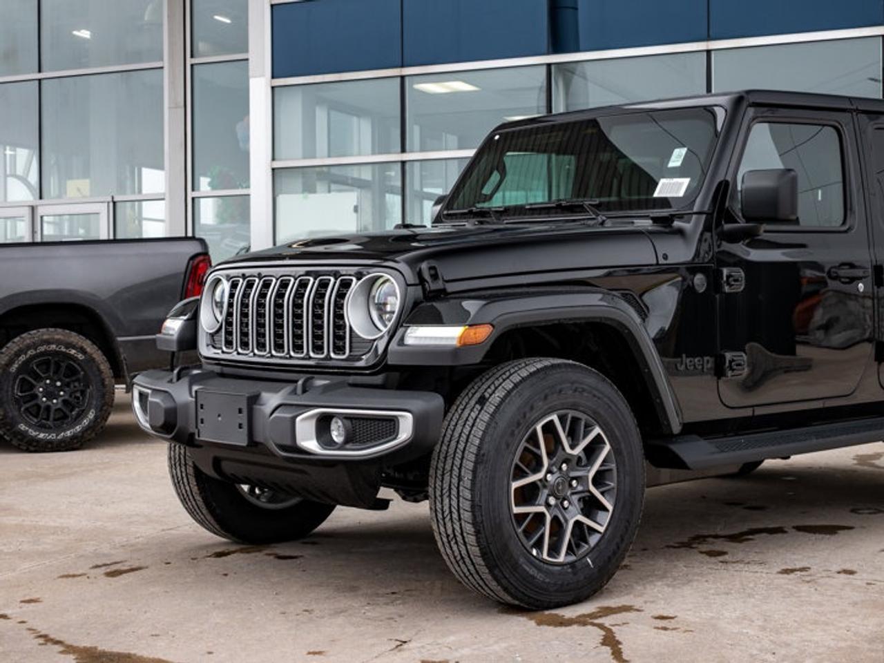 2026 Jeep Wrangler Sahara Photo