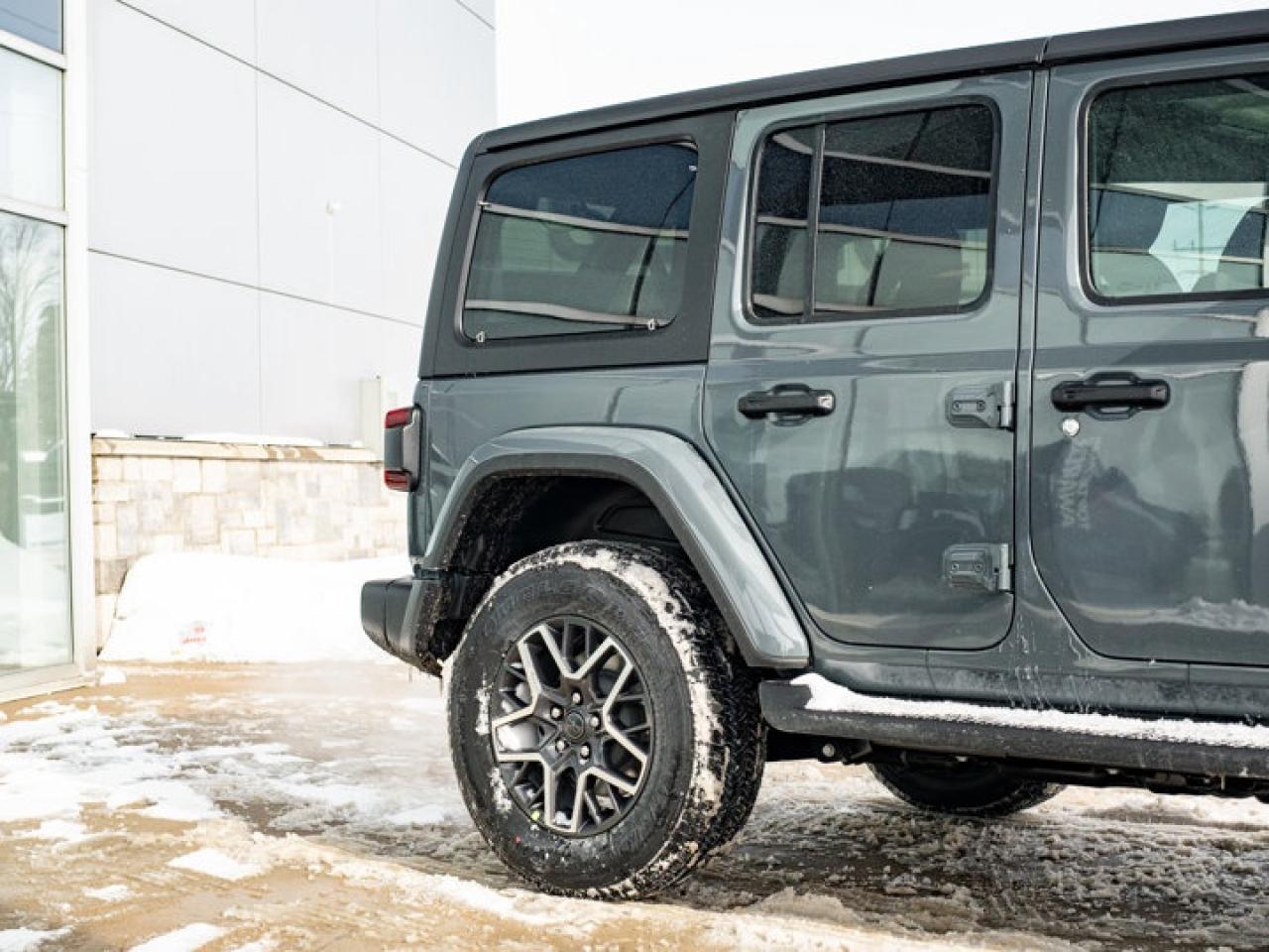 2026 Jeep Wrangler Sahara Photo