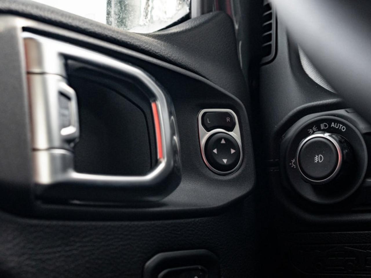 2026 Jeep Wrangler Sahara Photo