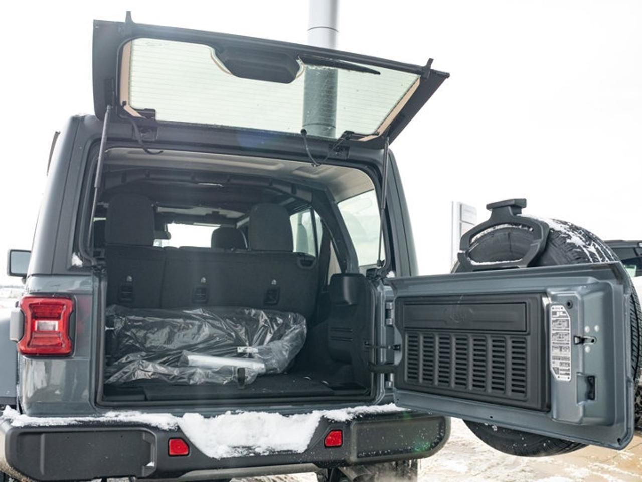 2026 Jeep Wrangler Sahara Photo