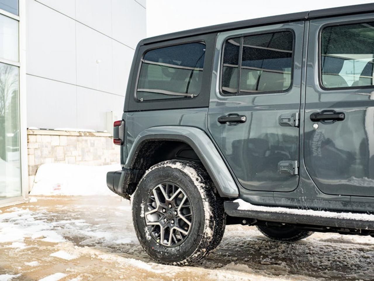 2026 Jeep Wrangler Sahara Photo