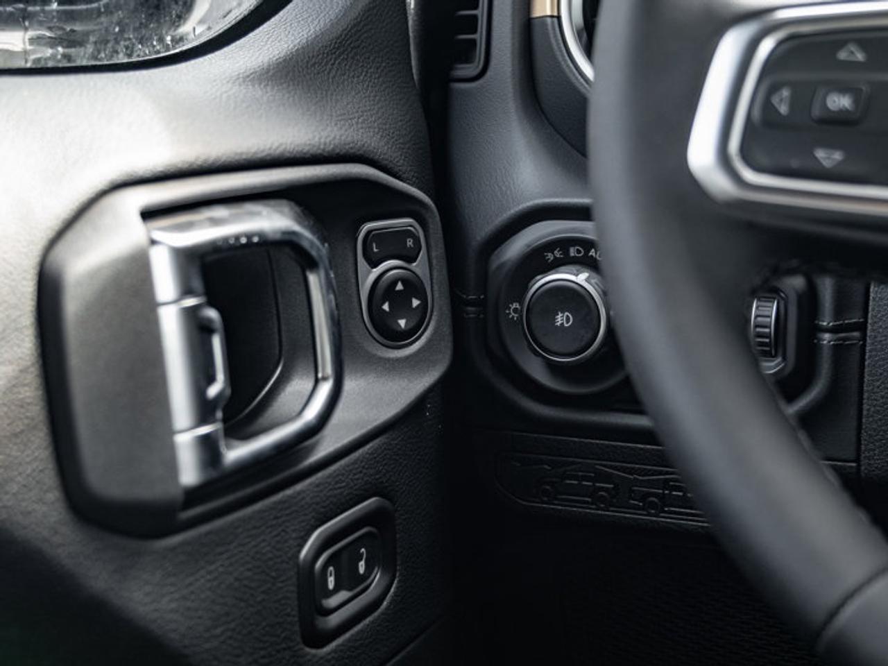 2026 Jeep Wrangler Sahara Photo