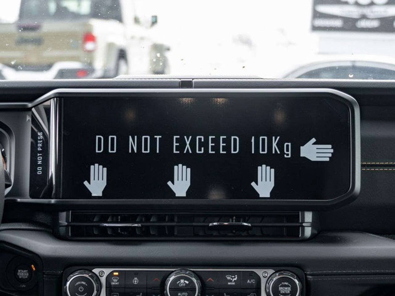 2026 Jeep Wrangler Sahara Photo