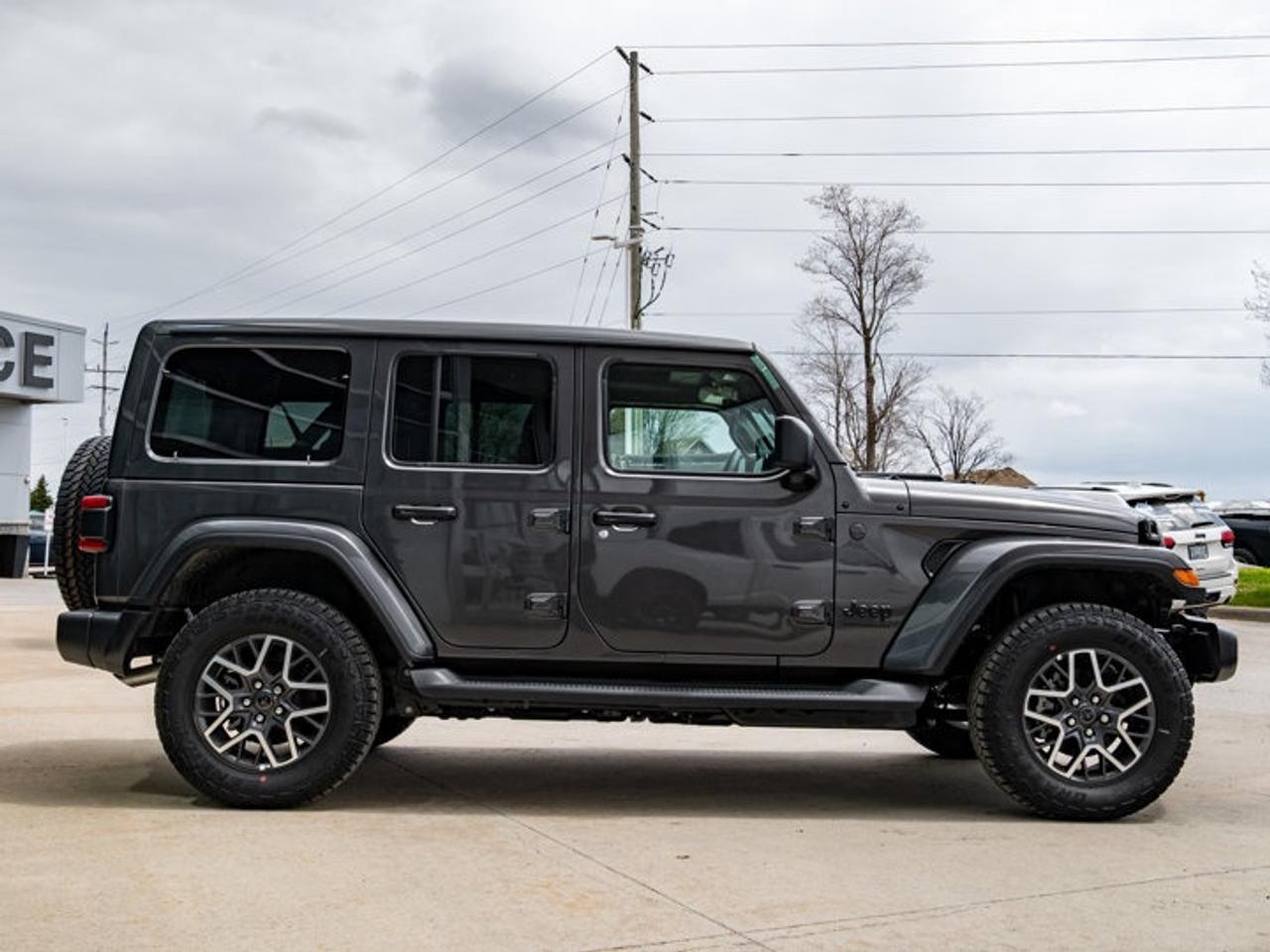 2026 Jeep Wrangler Sahara Photo