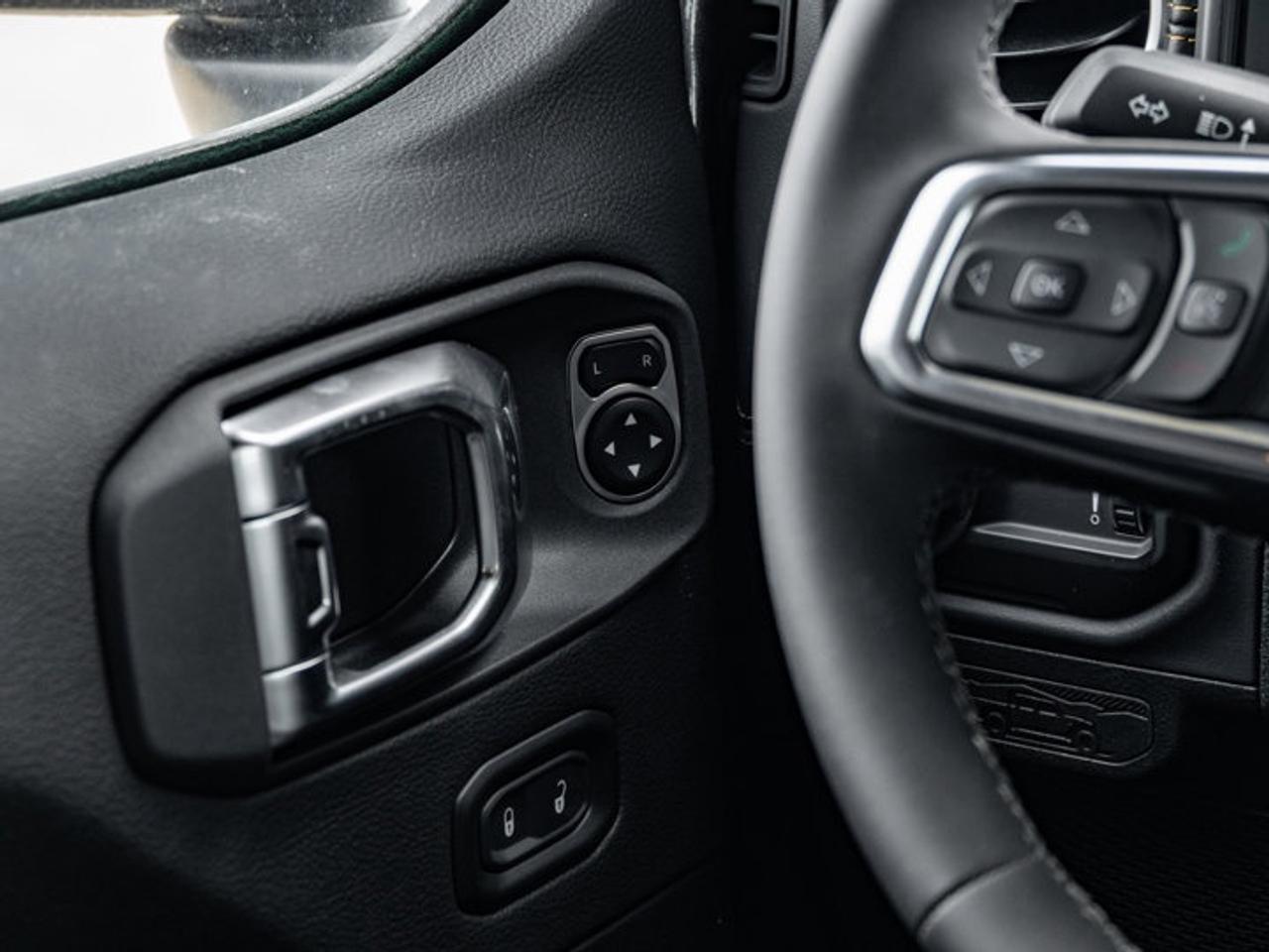 2026 Jeep Wrangler Sahara Photo