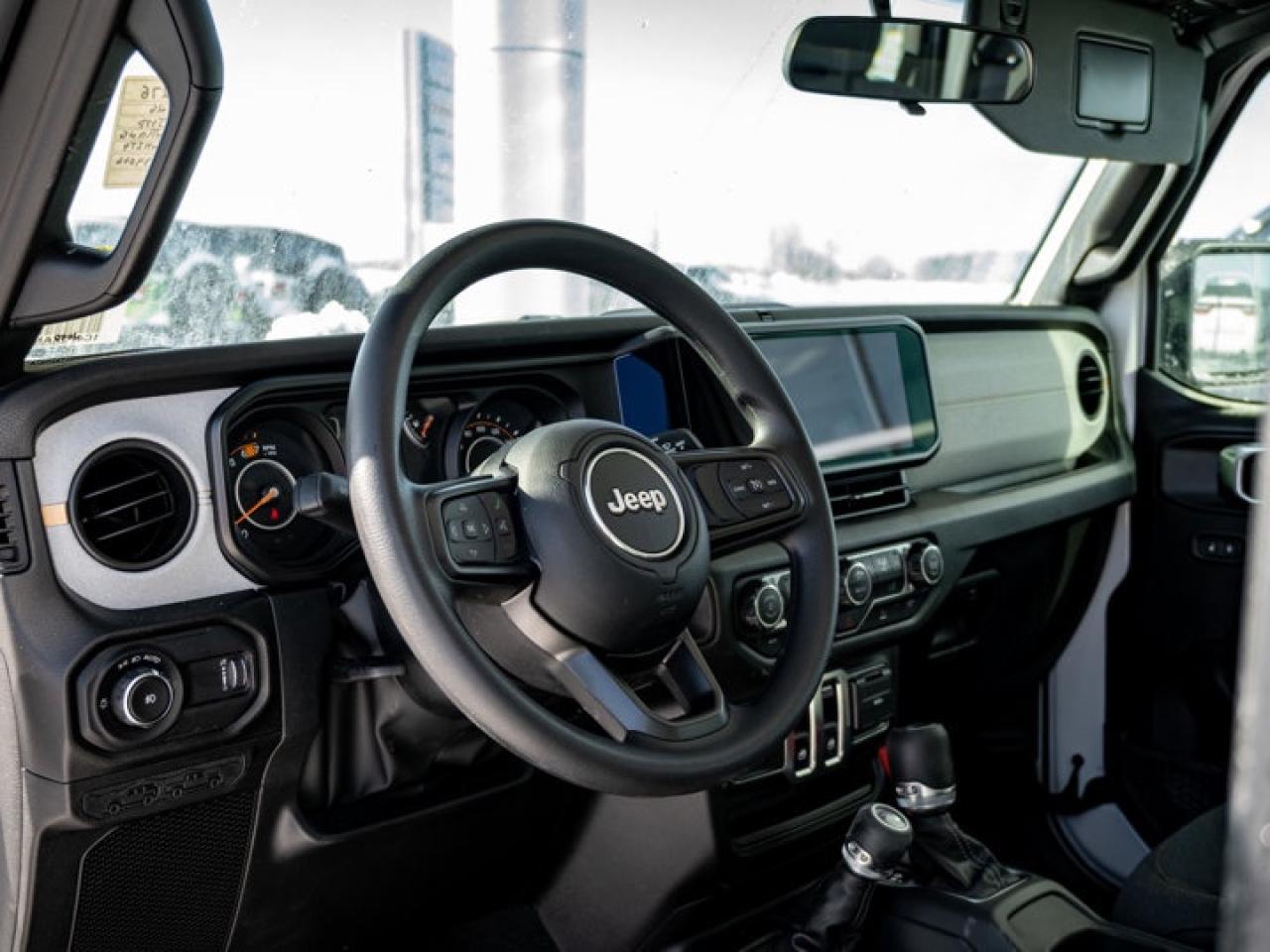 2026 Jeep Wrangler SPORT Photo