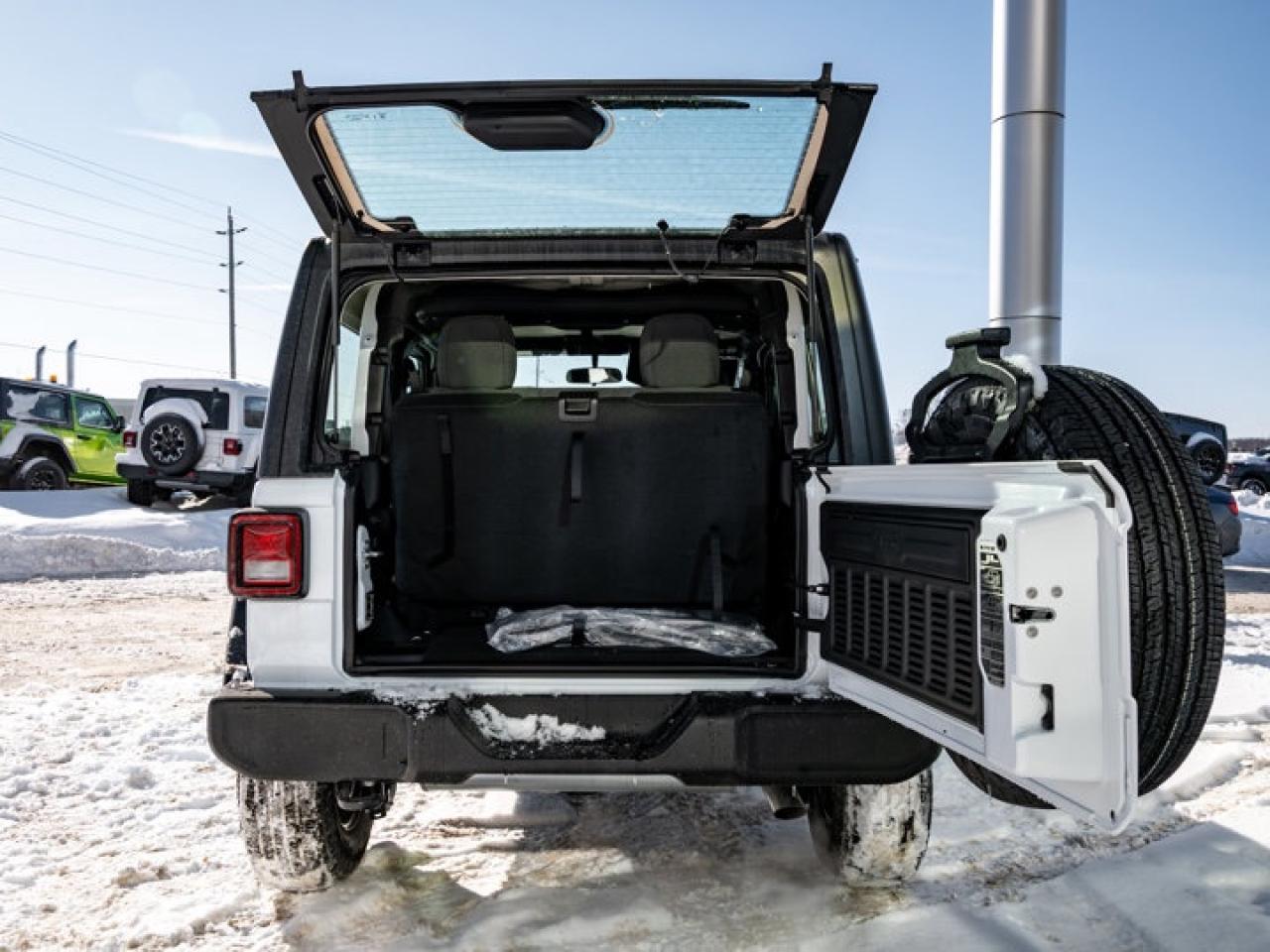 2026 Jeep Wrangler SPORT Photo