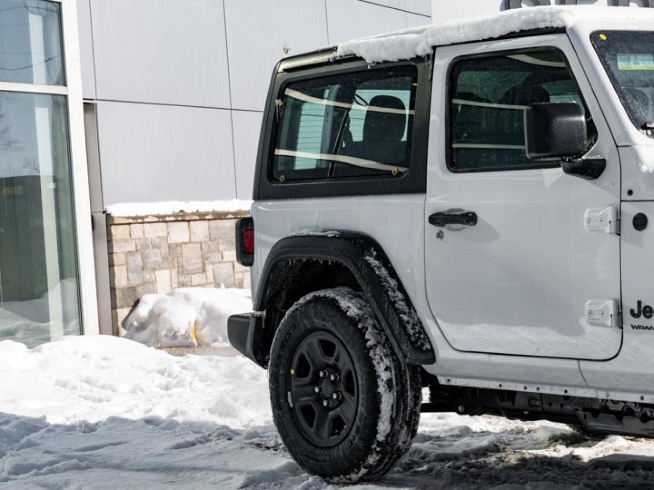 2026 Jeep Wrangler SPORT Photo