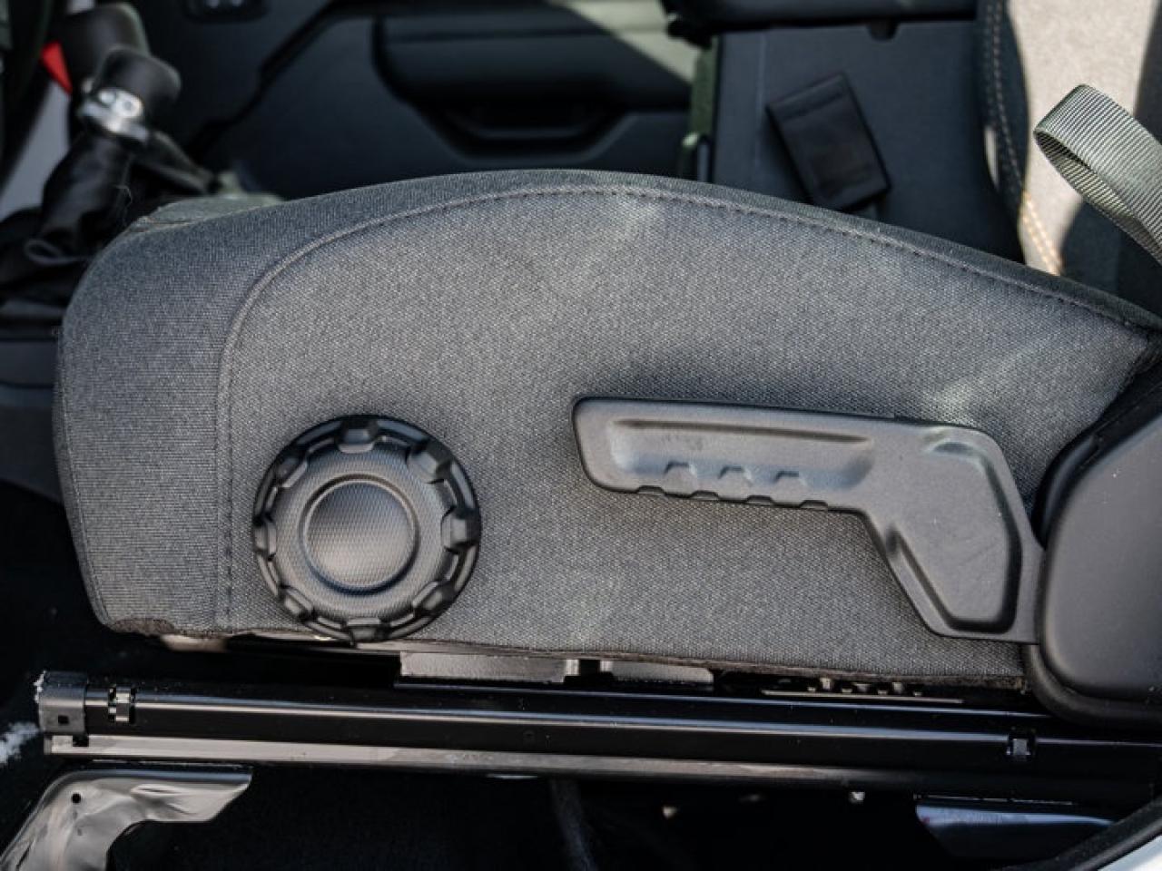 2026 Jeep Wrangler SPORT Photo