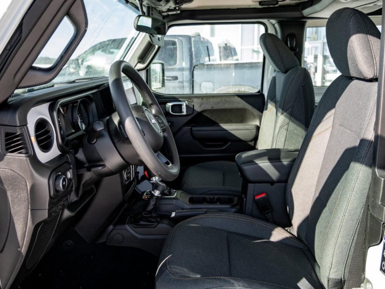 2026 Jeep Wrangler SPORT Photo