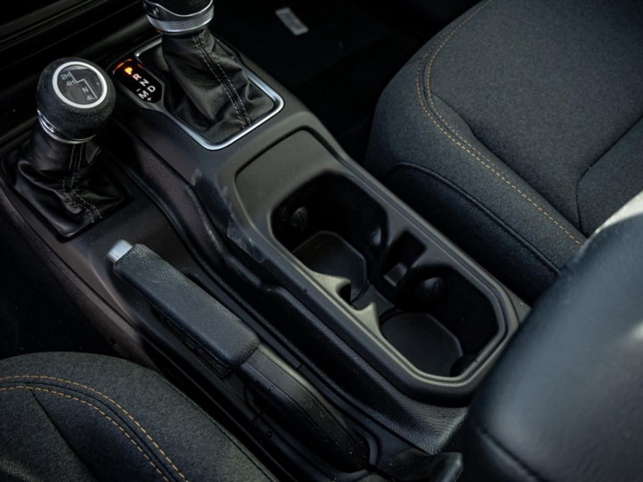 2026 Jeep Wrangler SPORT Photo