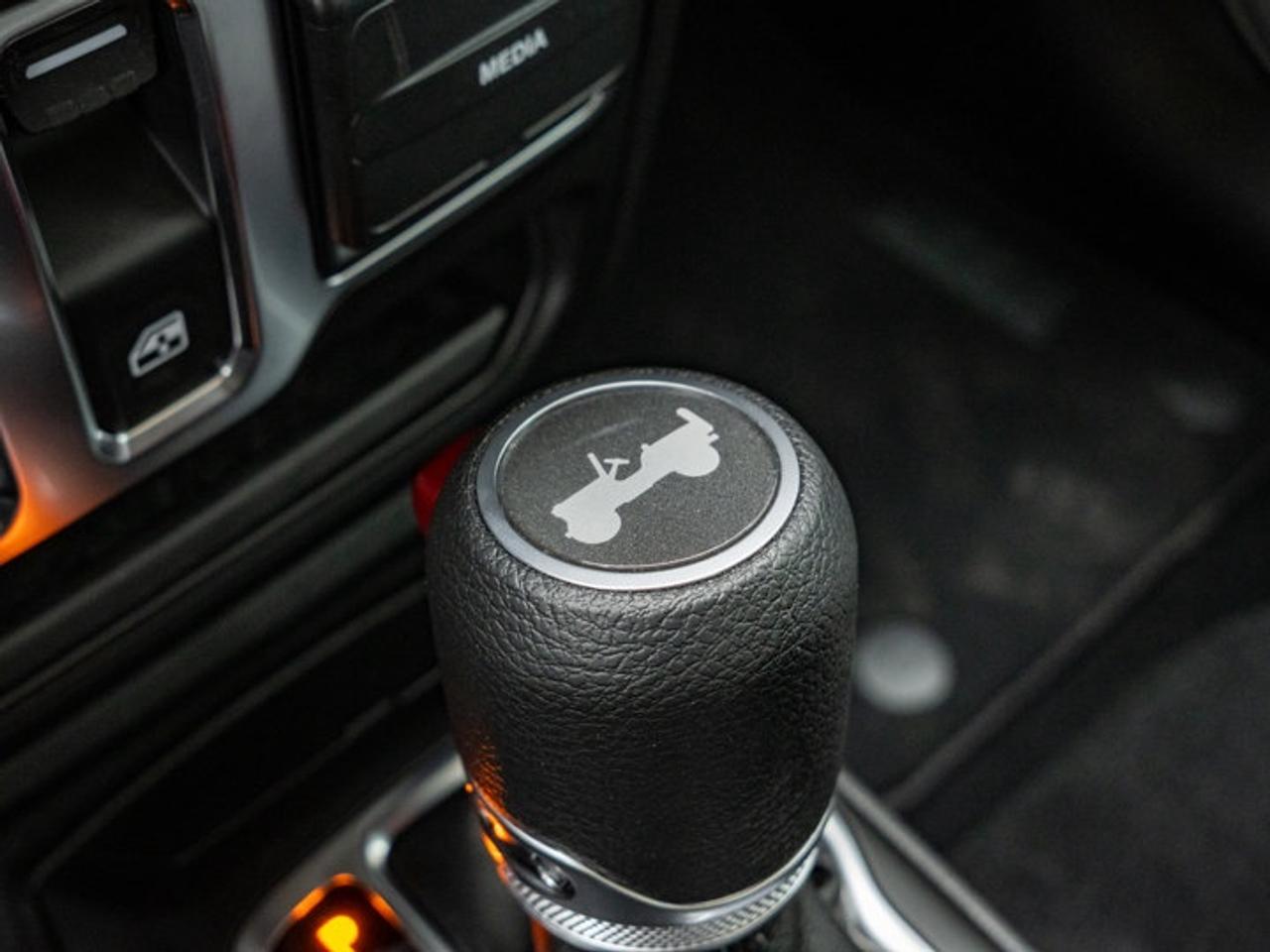 2026 Jeep Wrangler SPORT Photo