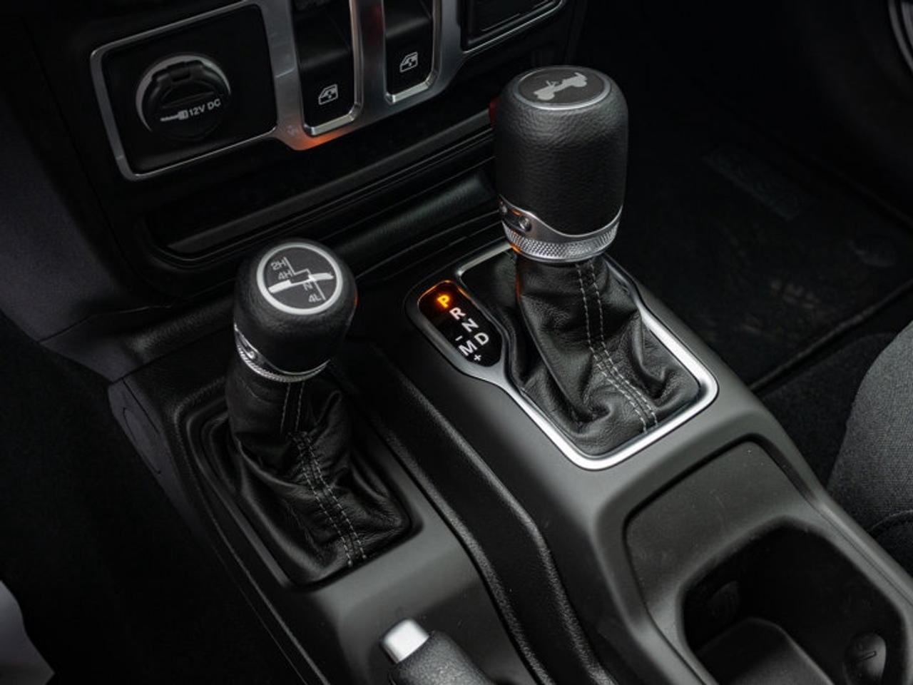 2026 Jeep Wrangler SPORT Photo