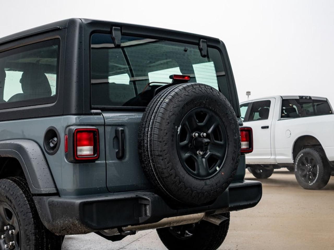 2026 Jeep Wrangler SPORT Photo