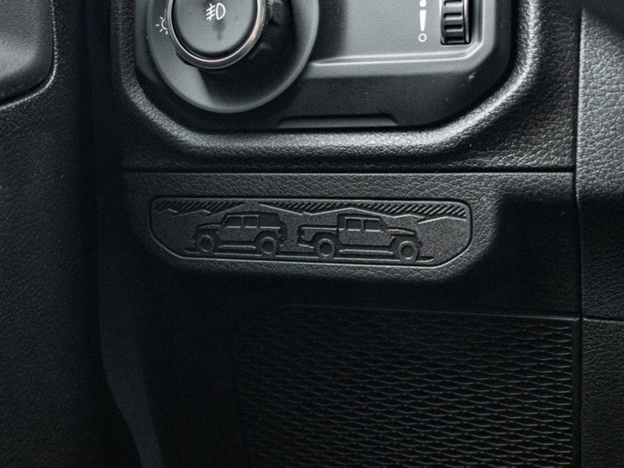 2026 Jeep Wrangler SPORT Photo