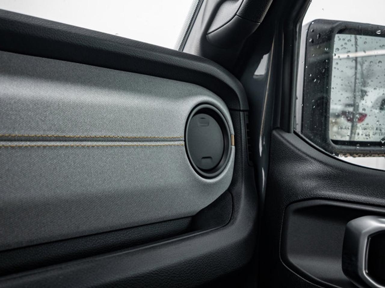 2026 Jeep Wrangler SPORT Photo