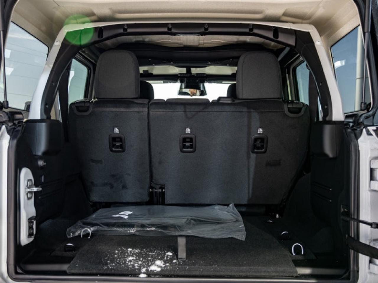 2026 Jeep Wrangler Sahara Photo