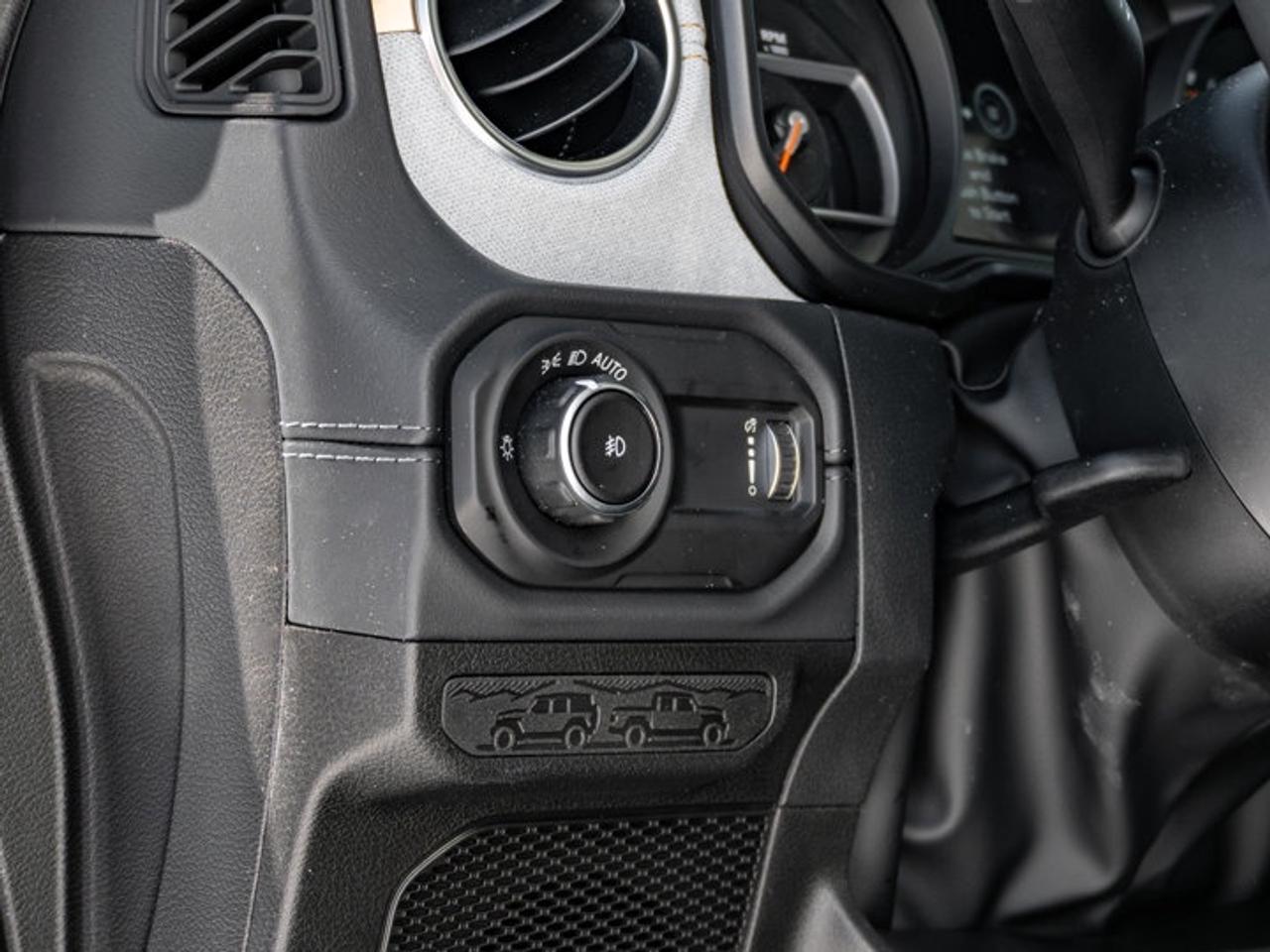 2026 Jeep Wrangler Sahara Photo