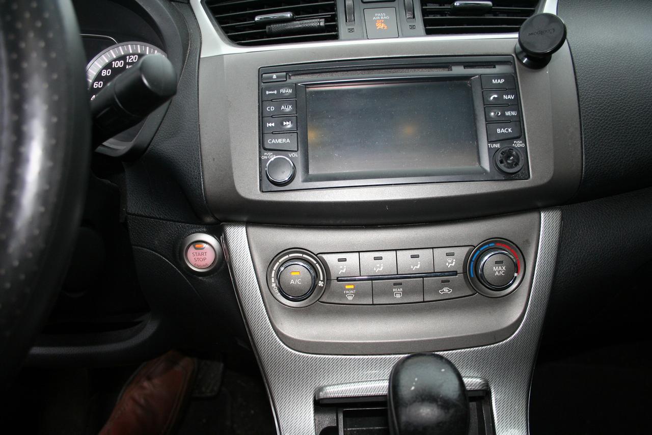 2013 Nissan Sentra  Photo
