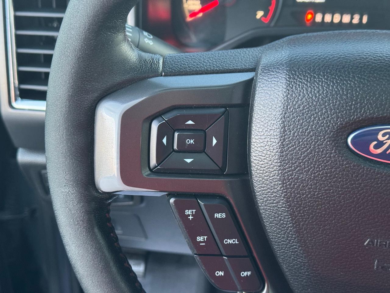 2016 Ford F-150 Sport **CERTIFIED**CLEAN CARFAX** - Photo #23