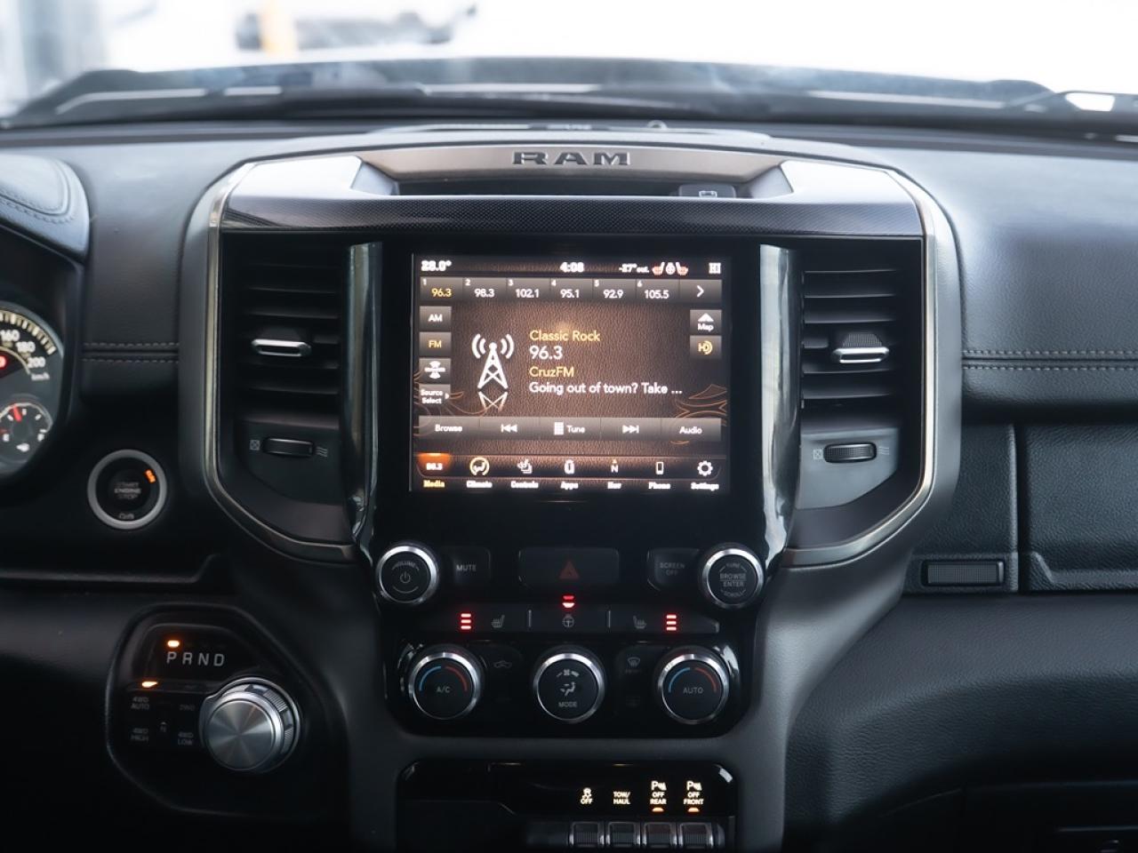 2020 RAM 1500 SPORT Photo8