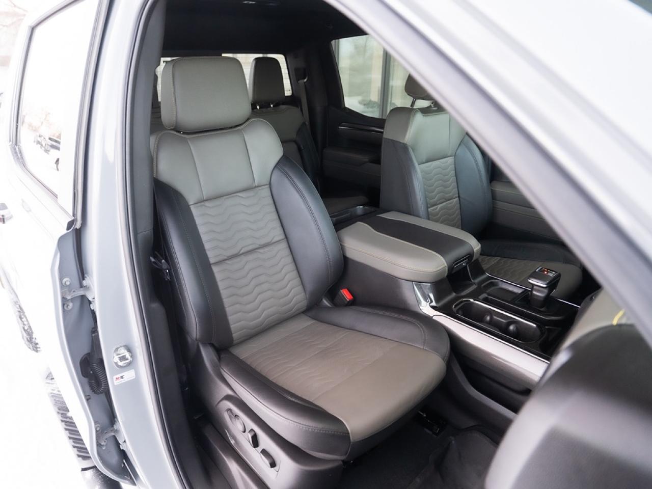 2020 RAM 1500 SPORT Photo38