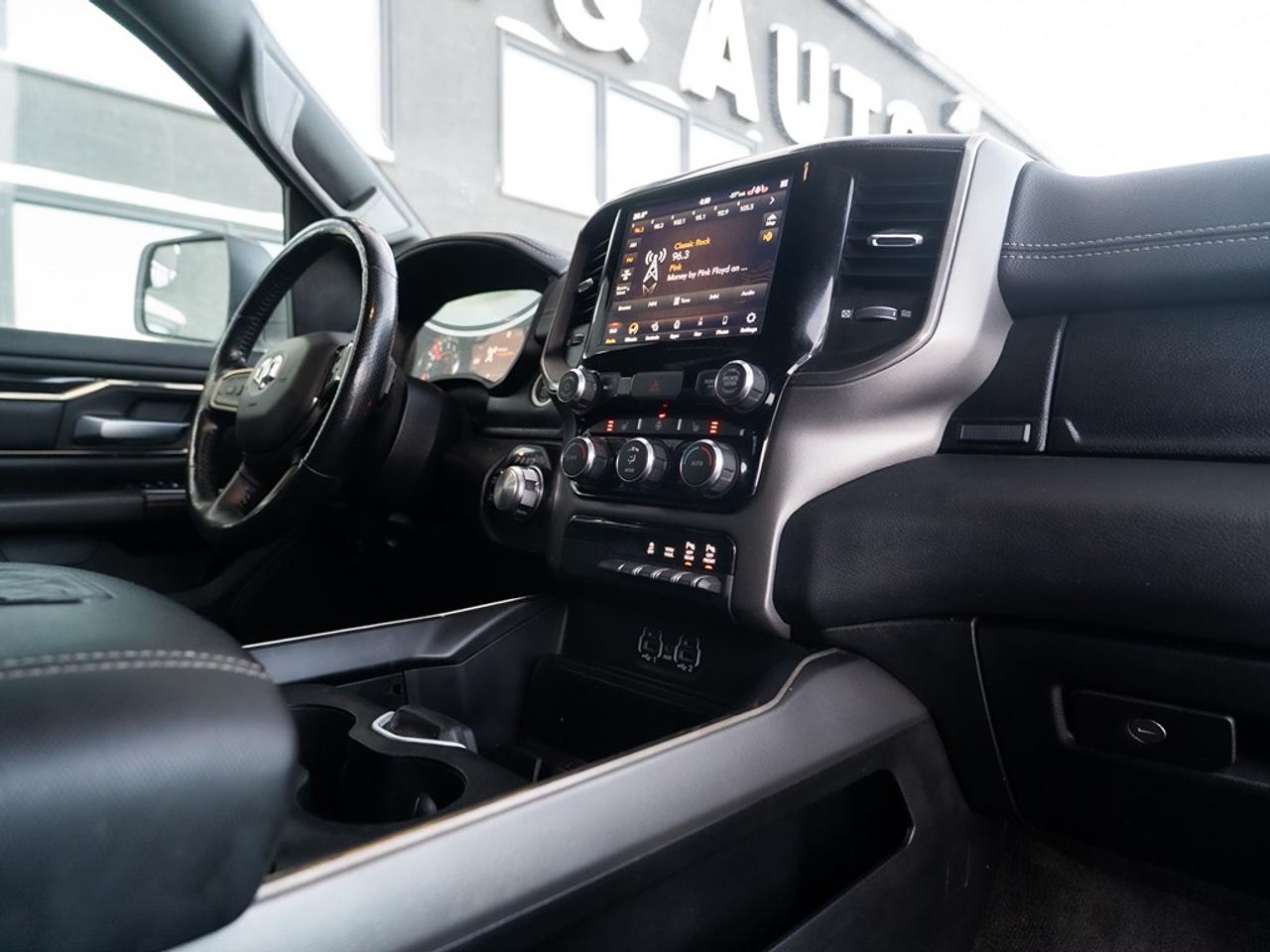 2020 RAM 1500 SPORT Photo21