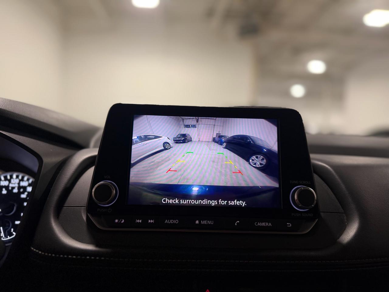 2024 Nissan Rogue SV AWD MOONROOF Photo