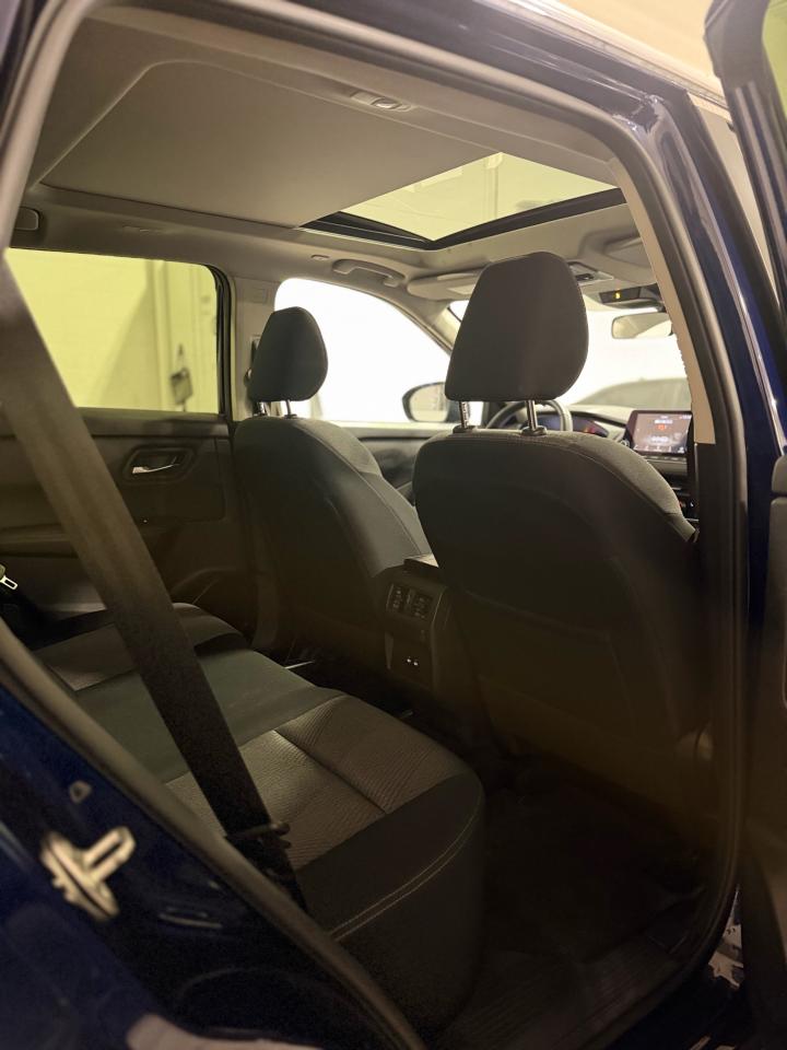 2024 Nissan Rogue SV AWD MOONROOF Photo