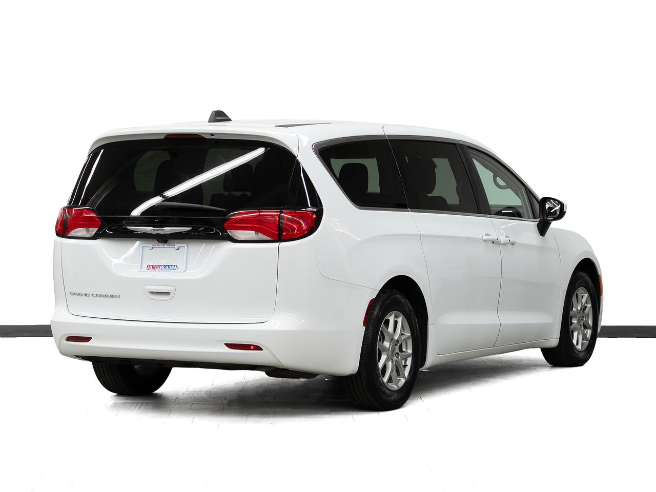 2023 Chrysler Grand Caravan SXT | Stow N' Go | PowerDoors | CarPlay
