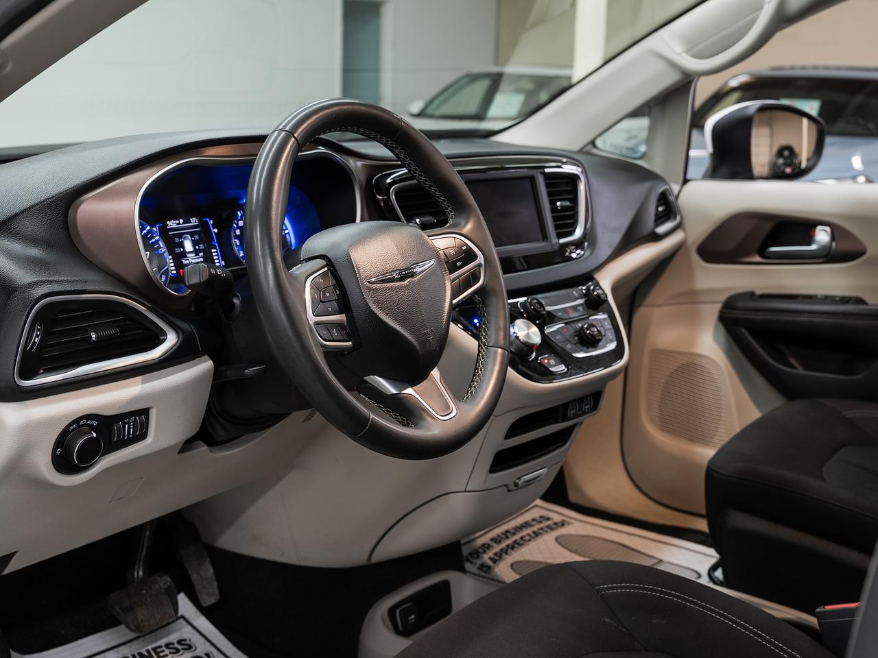 2023 Chrysler Grand Caravan SXT | StowGo | PowerDoors | Heated Seats | CarPlay