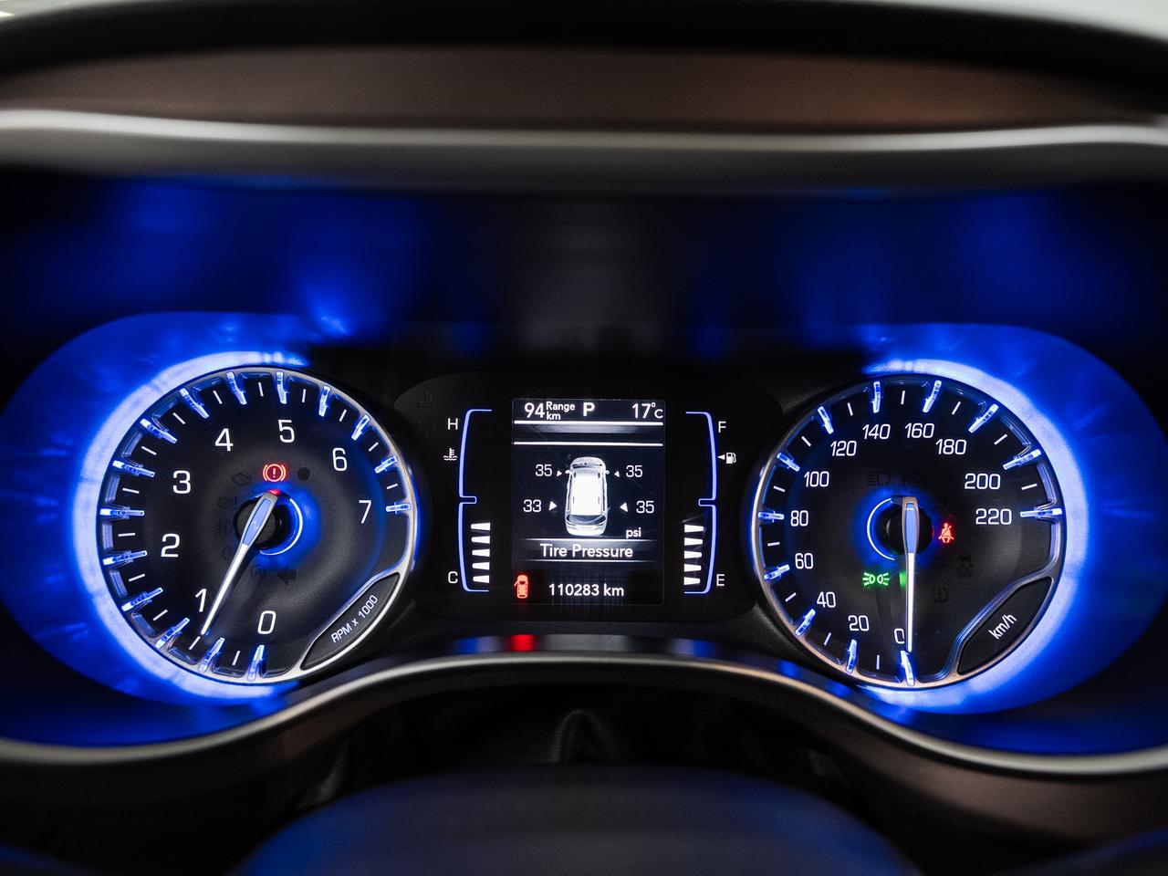 2023 Chrysler Grand Caravan SXT | StowGo | PowerDoors | Heated Seats | CarPlay Photo