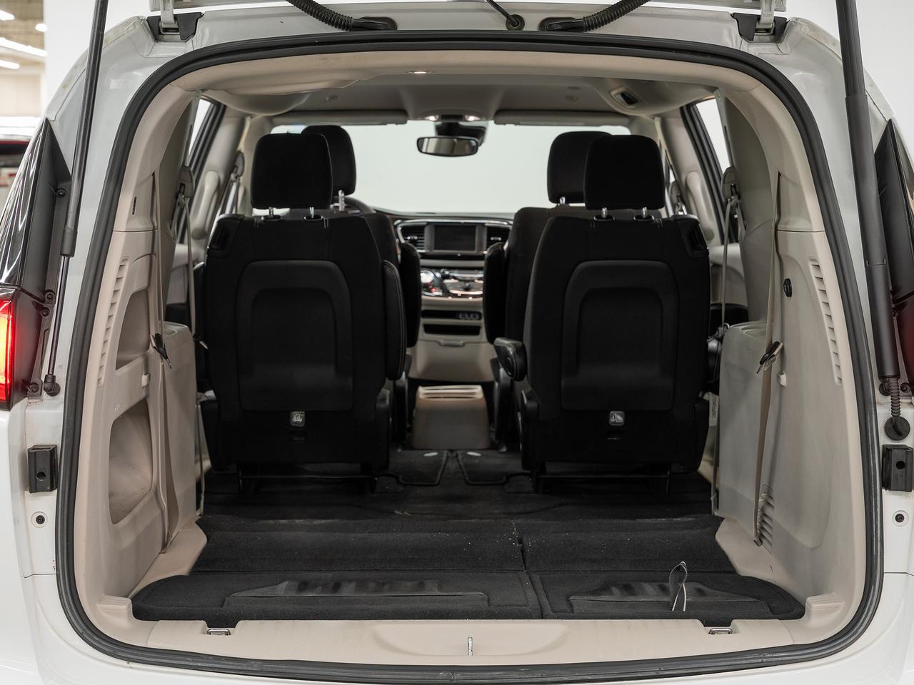 2023 Chrysler Grand Caravan SXT | StowGo | PowerDoors | Heated Seats | CarPlay