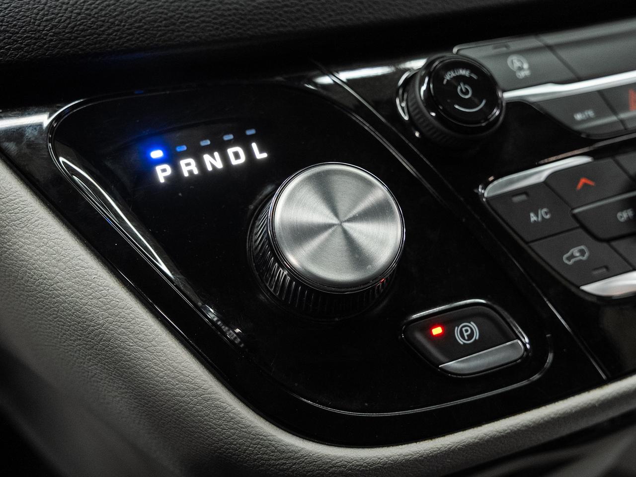 2023 Chrysler Grand Caravan SXT | Stow N' Go | PowerDoors | CarPlay
