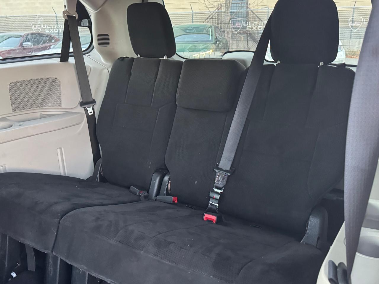 2011 Dodge Grand Caravan SXT **CERTIFIED**CLEAN CARFAX** - Photo #30