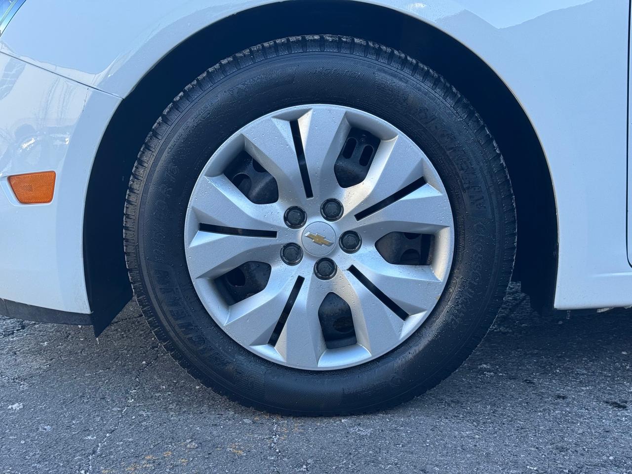 2016 Chevrolet Cruze LT **CERTIFIED**CLEAN CARFAX** Photo