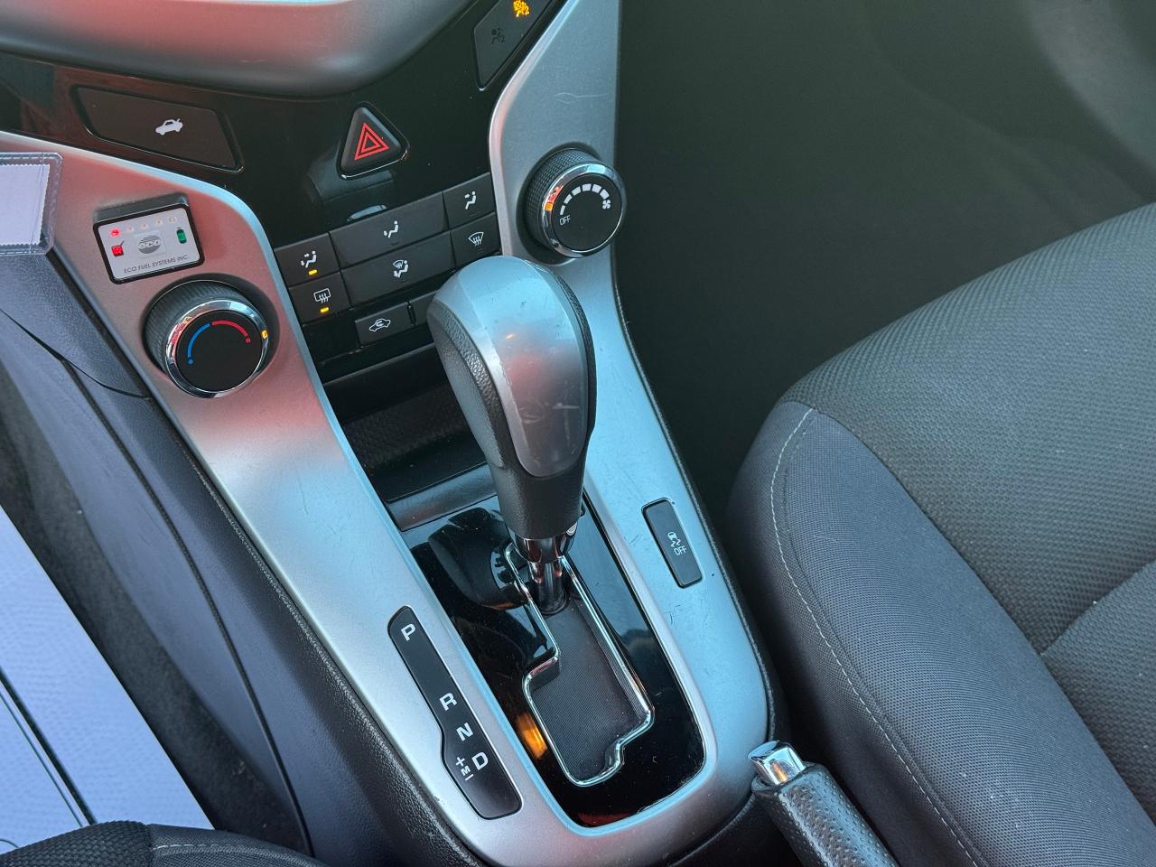 2016 Chevrolet Cruze LT **CERTIFIED**CLEAN CARFAX** - Photo #25