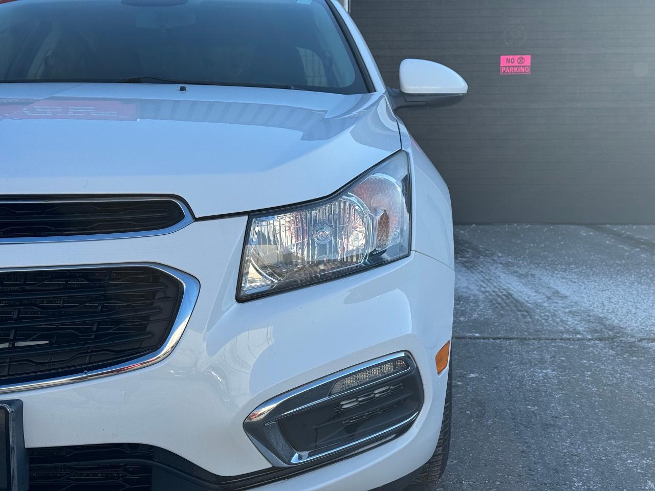 2016 Chevrolet Cruze LT **CERTIFIED**CLEAN CARFAX** - Photo #12