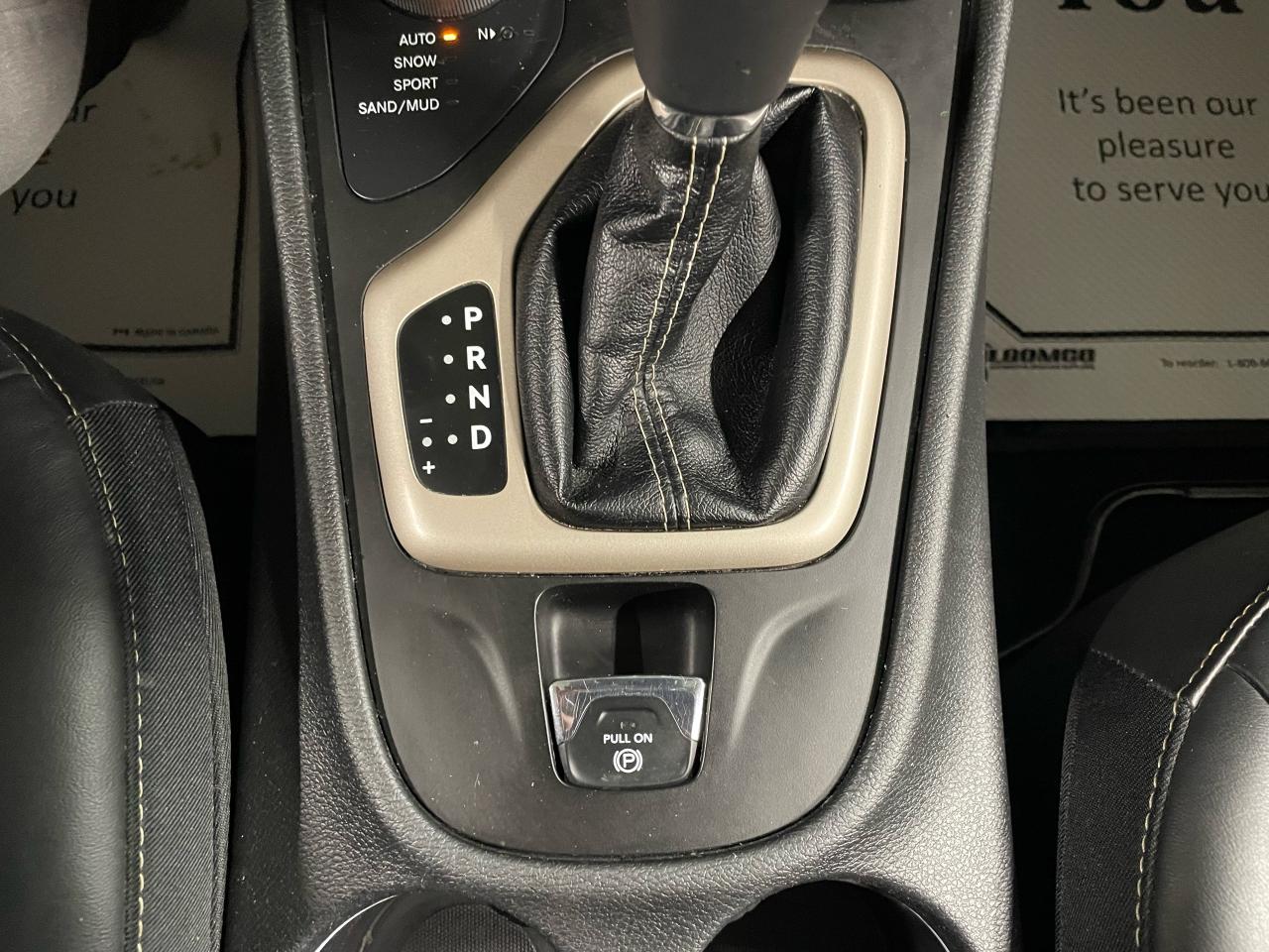 2018 Jeep Cherokee High Altitude Photo13